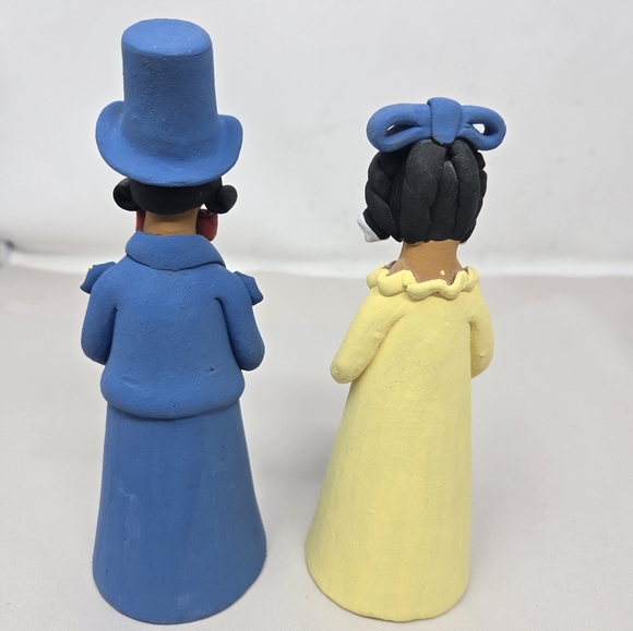 Adenildo Brazilian Folk Art Man-Women Singing Caroling 18th Century Period Look - Picture 3 of 12